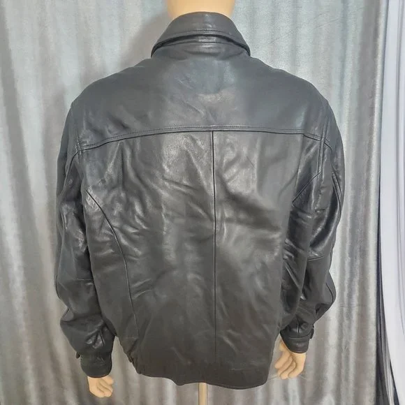 Men's Large Hathaway Soft Leather Bomber Jacket Vintage Great Condition.
